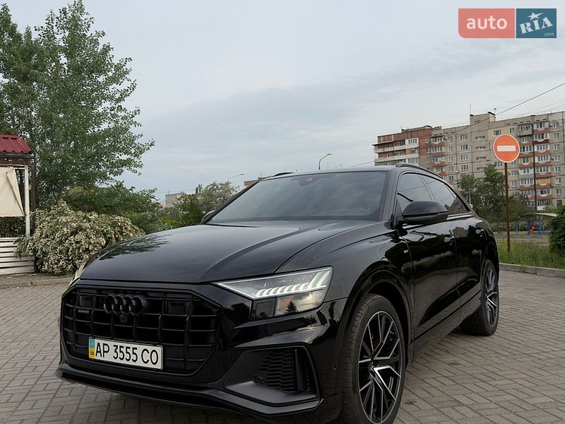 Позашляховик / Кросовер Audi Q8 2022 в Запоріжжі