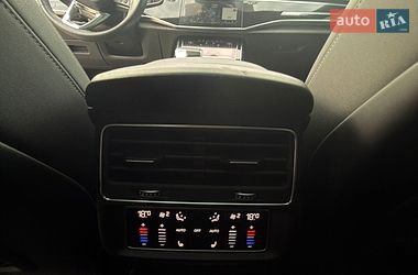 Позашляховик / Кросовер Audi Q8 2022 в Запоріжжі