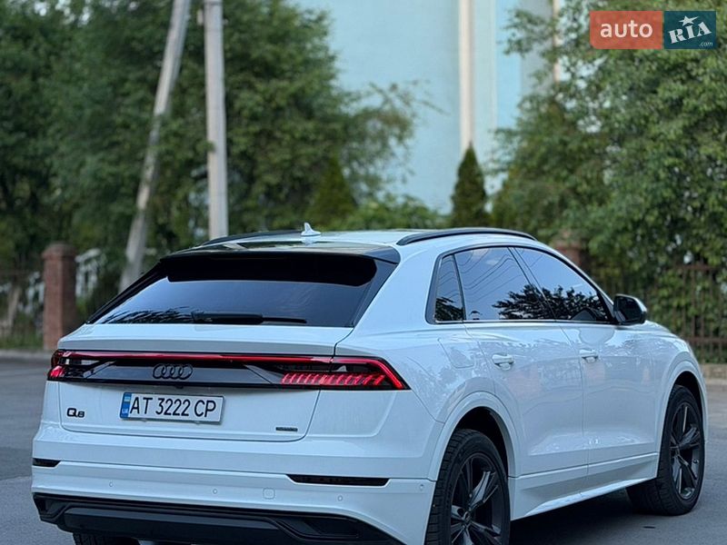 Внедорожник / Кроссовер Audi Q8 2023 в Коломые