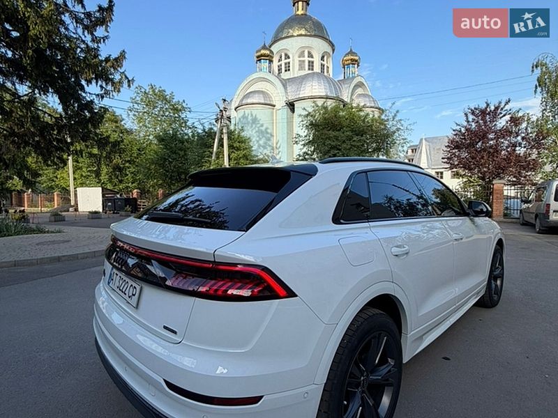 Внедорожник / Кроссовер Audi Q8 2023 в Коломые