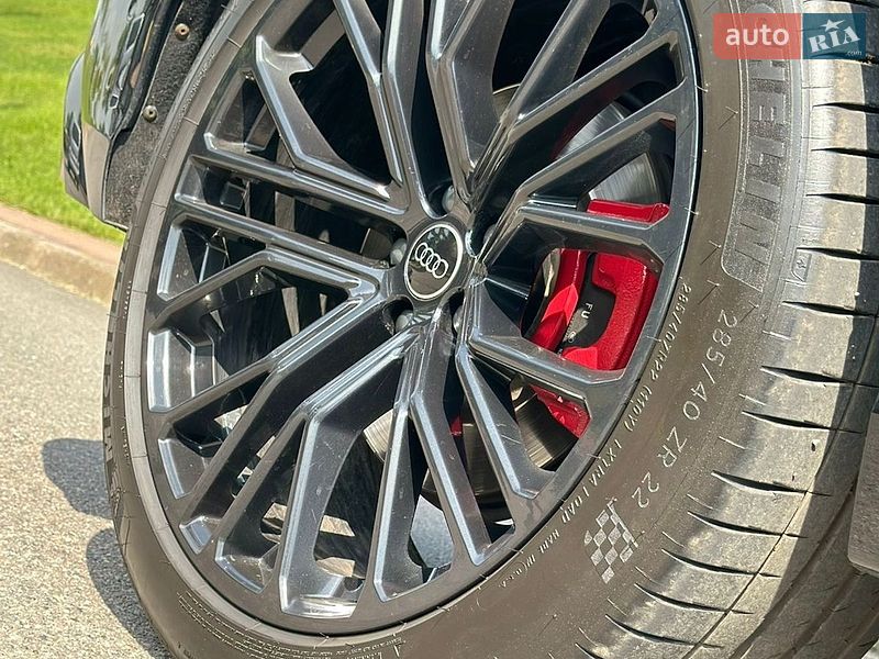 Позашляховик / Кросовер Audi Q8 2023 в Києві фото 23 Позашляховик / Кросовер Audi Q8 2023 в Києві