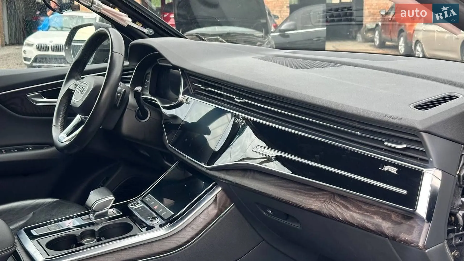 2020 Audi Q8 - мініатюра 28