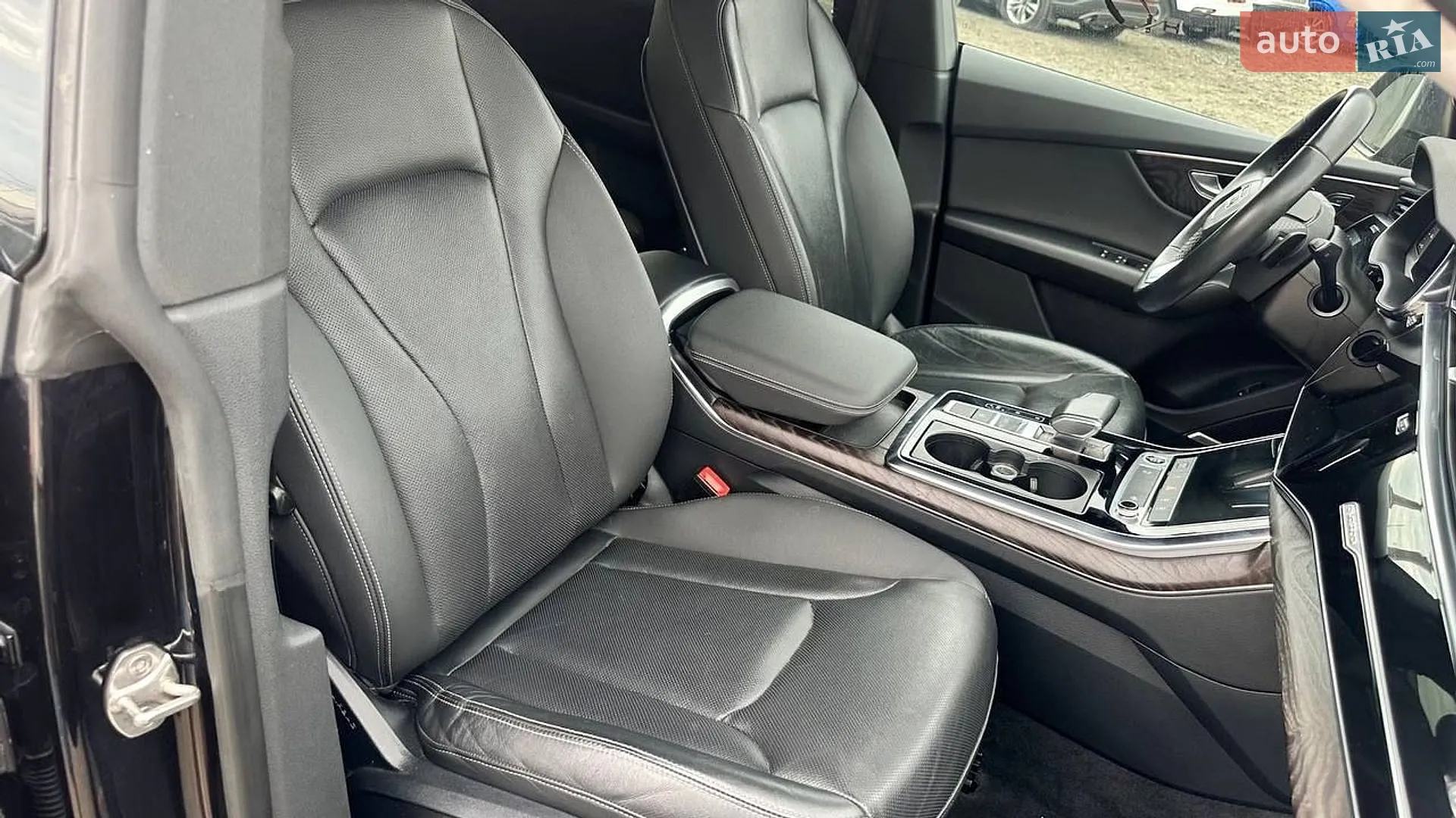 2020 Audi Q8 - мініатюра 33