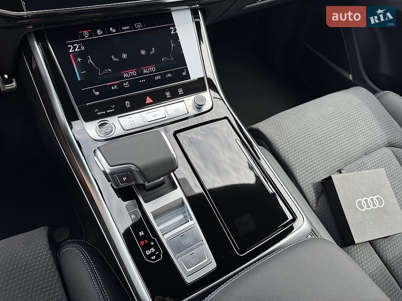 Внедорожник / Кроссовер Audi Q8 2026 в Ровно