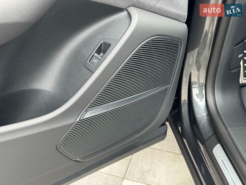 Внедорожник / Кроссовер Audi Q8 2026 в Ровно
