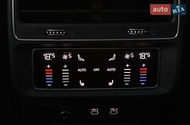 Позашляховик / Кросовер Audi Q8 2020 в Львові