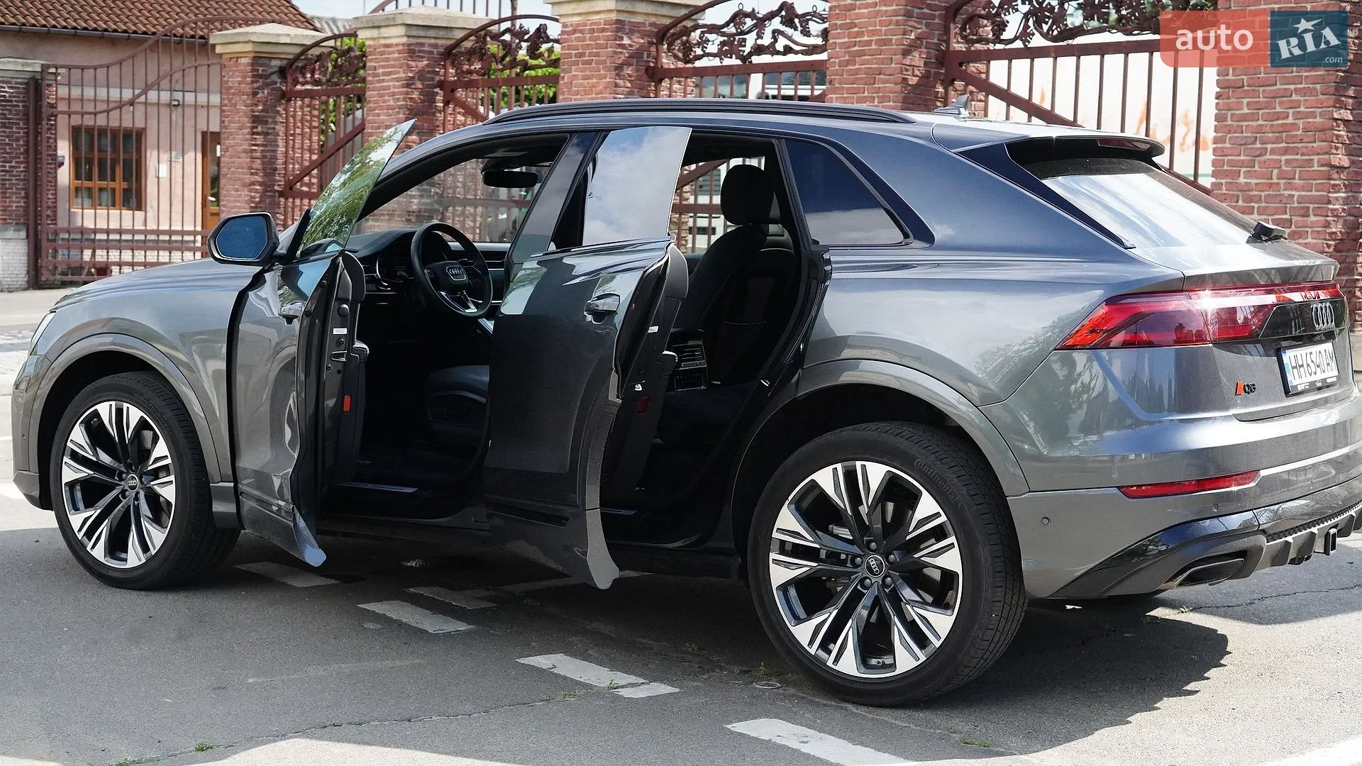 2024 Audi Q8 - мініатюра 19