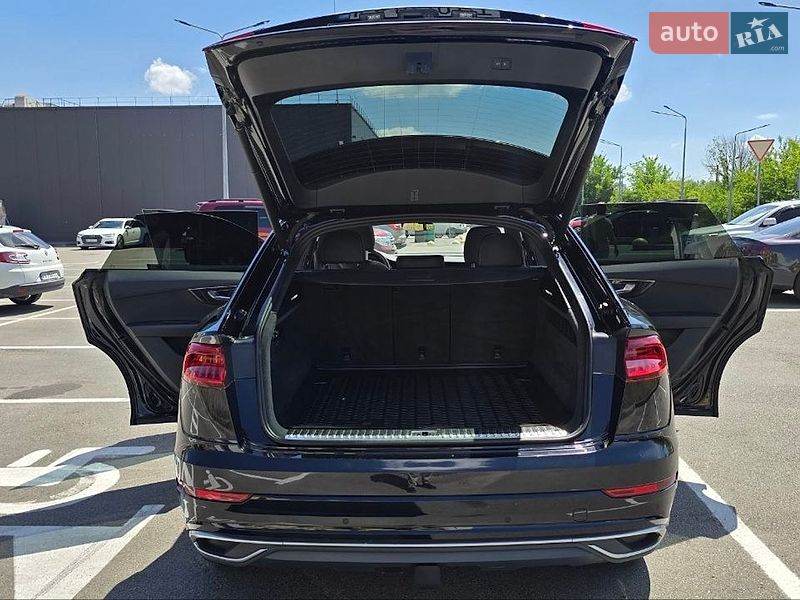 Внедорожник / Кроссовер Audi Q8 2018 в Киеве фото 8 Внедорожник / Кроссовер Audi Q8 2018 в Киеве