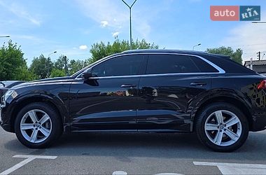 Внедорожник / Кроссовер Audi Q8 2018 в Киеве