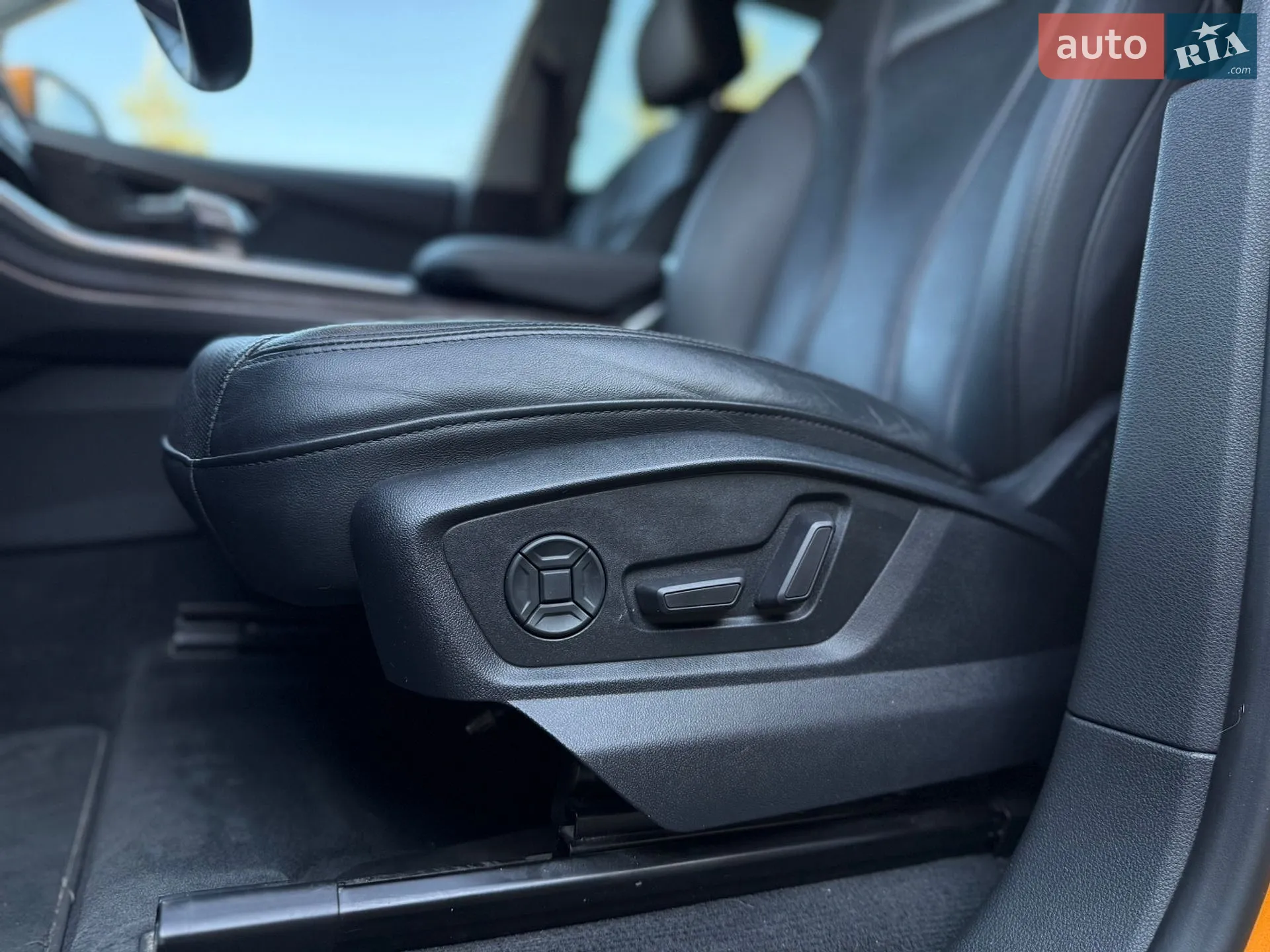 2020 Audi Q8 - мініатюра 15