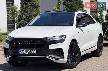 Позашляховик / Кросовер Audi Q8 2018 в Одесі