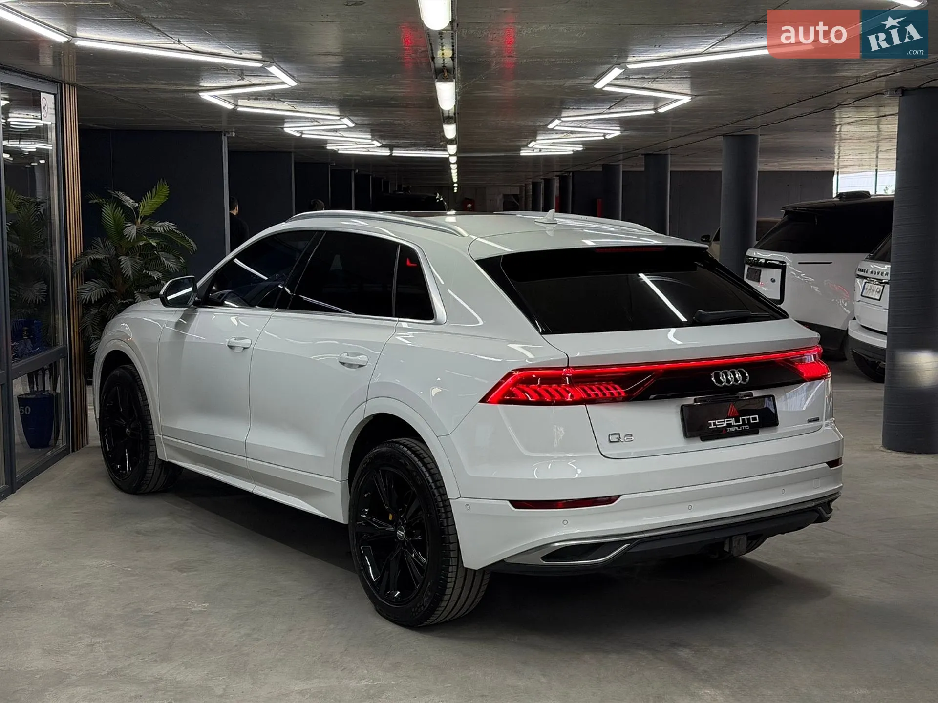 2019 Audi Q8 - мініатюра 9