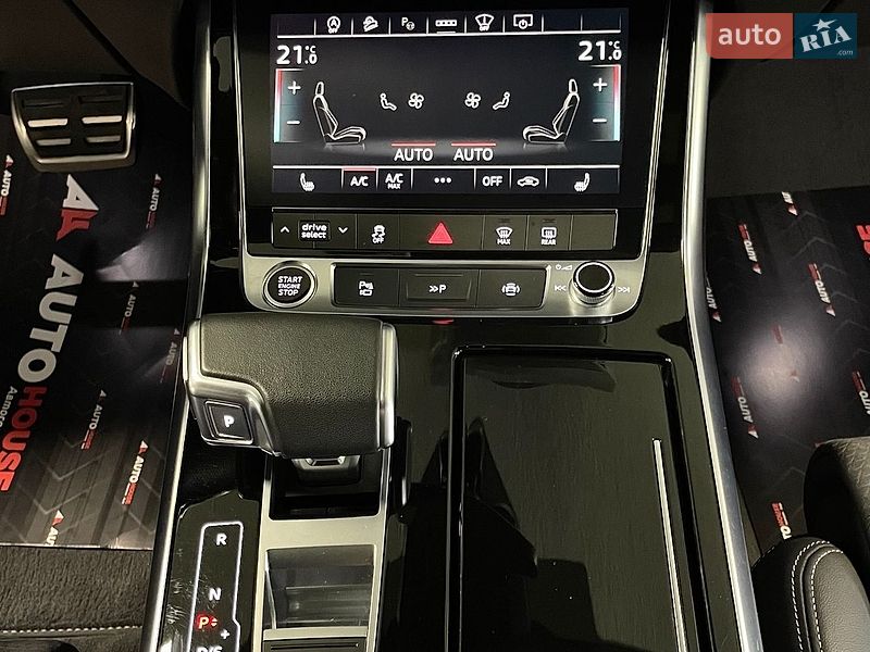 Позашляховик / Кросовер Audi Q8 2023 в Львові