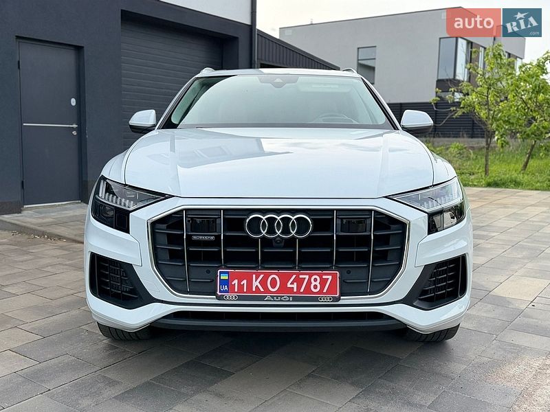 Позашляховик / Кросовер Audi Q8 2019 в Києві