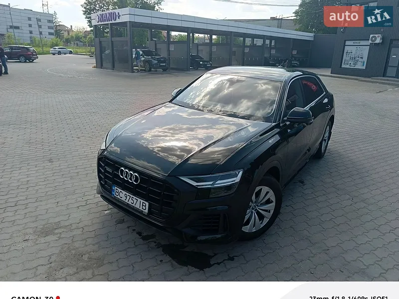 Audi Q8 2019