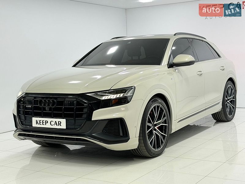 Внедорожник / Кроссовер Audi Q8 2021 в Одессе