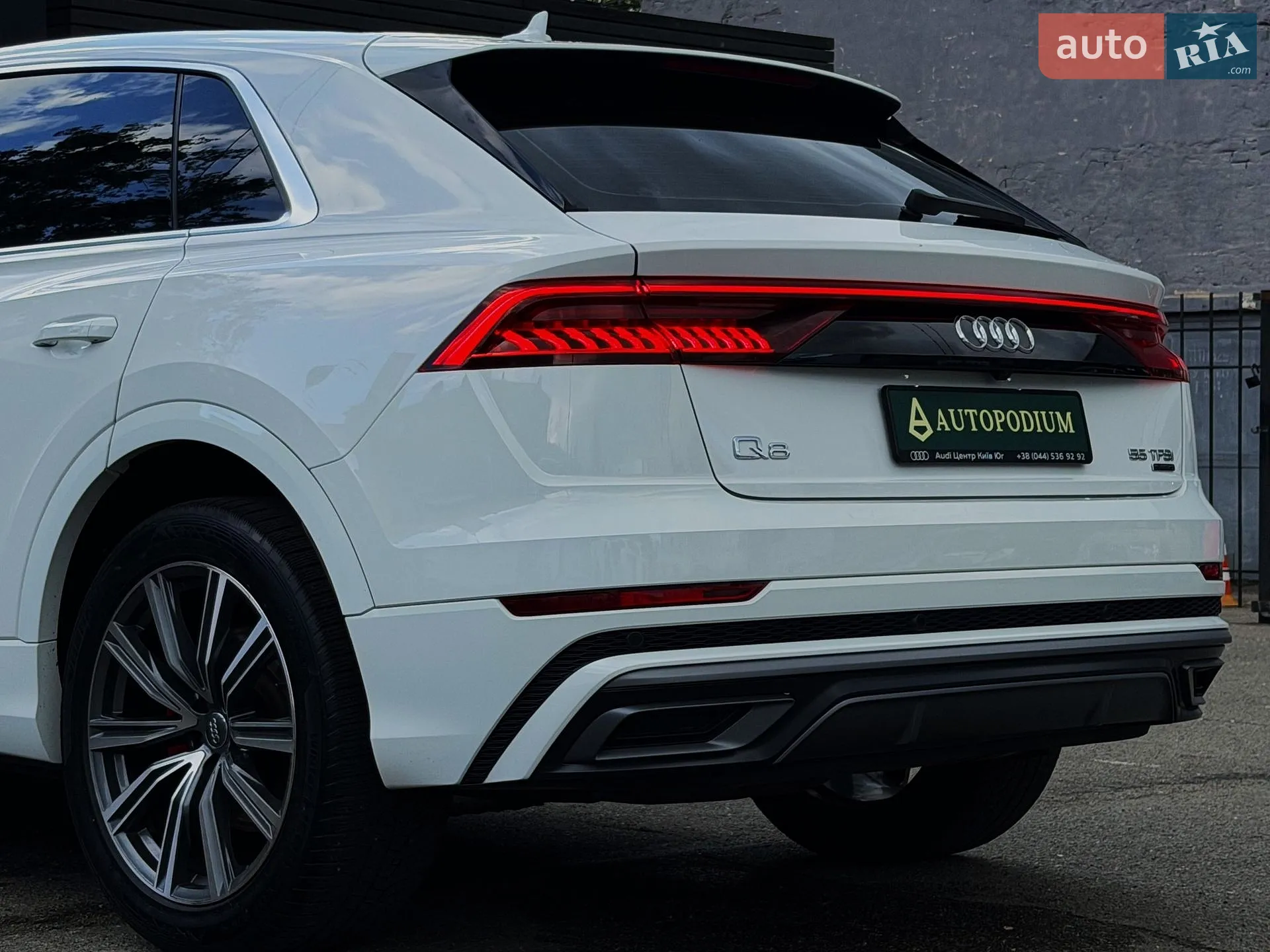 2019 Audi Q8 - мініатюра 26