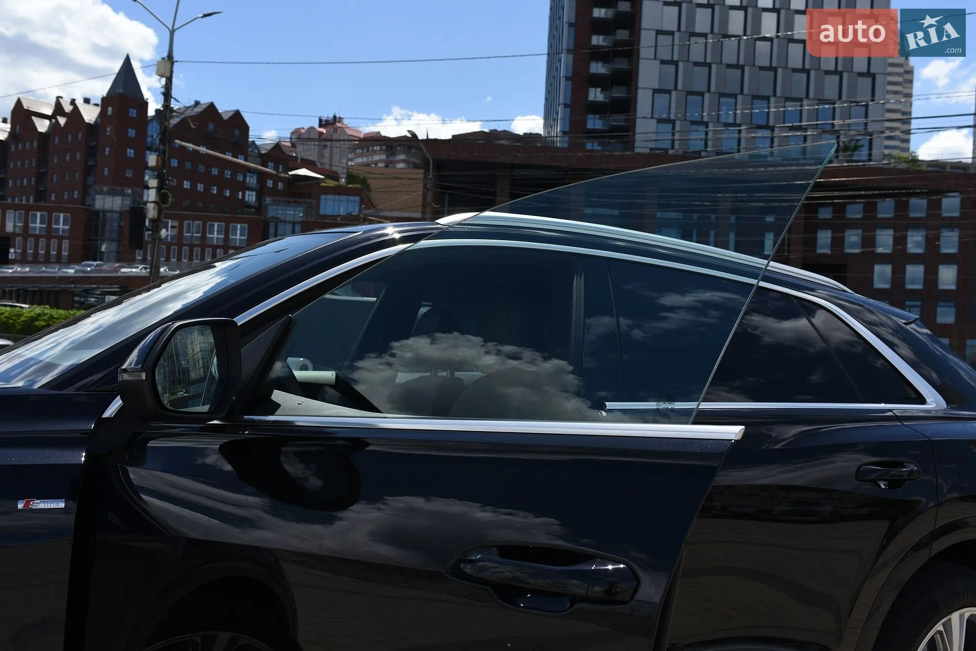 2019 Audi Q8 - мініатюра 26
