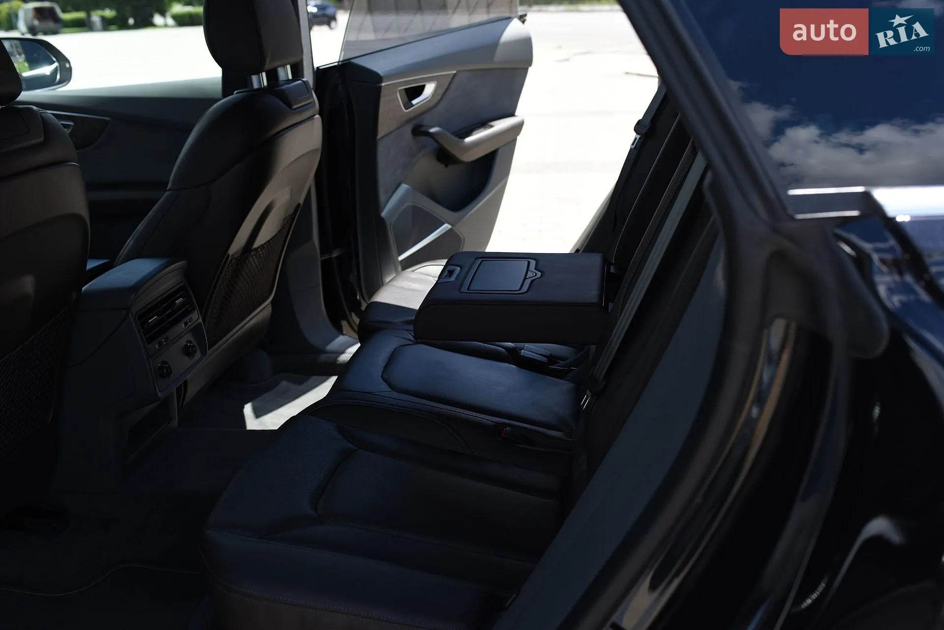 2019 Audi Q8 - мініатюра 31