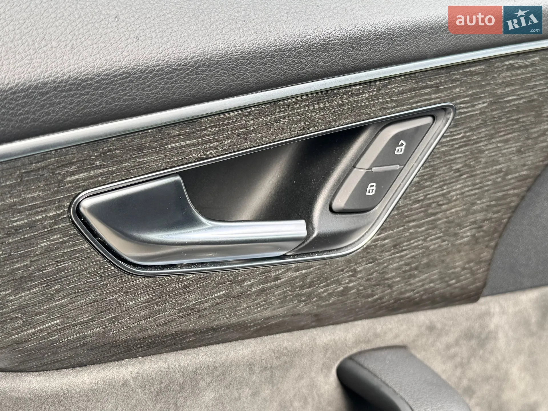 2019 Audi Q8 - мініатюра 31