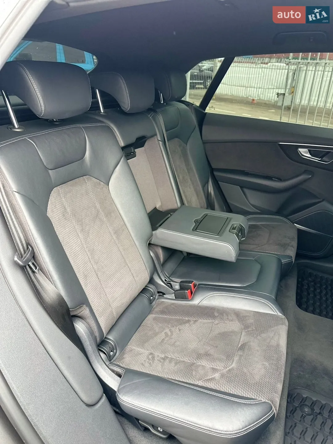 2019 Audi Q8 - мініатюра 11