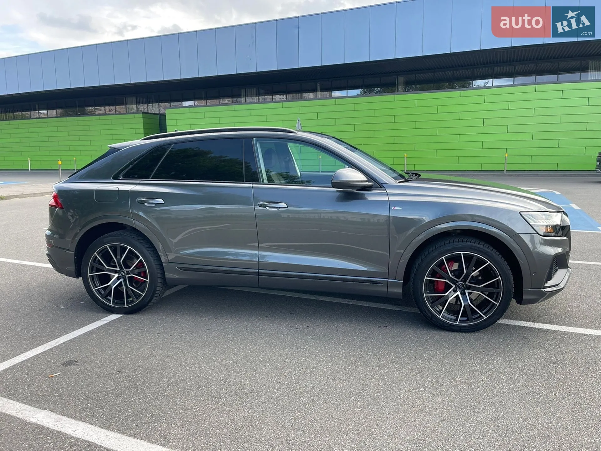 2020 Audi Q8 - мініатюра 3