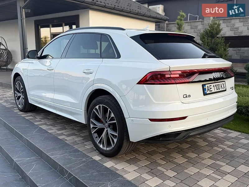 Audi Q8 2020 VIN WAUZZZF14LD016648 фото оголошення 6 з 42