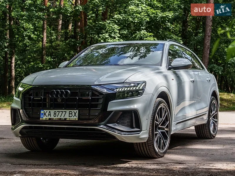 Audi Q8