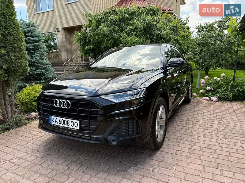 Audi Q8 2021