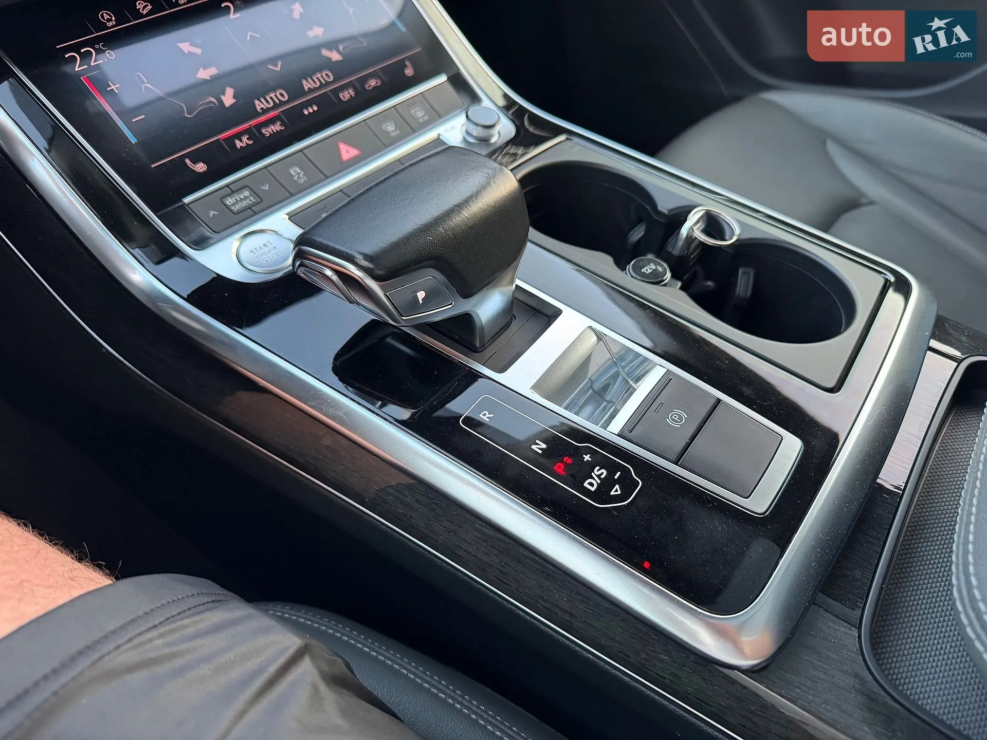2018 Audi Q8 - мініатюра 19