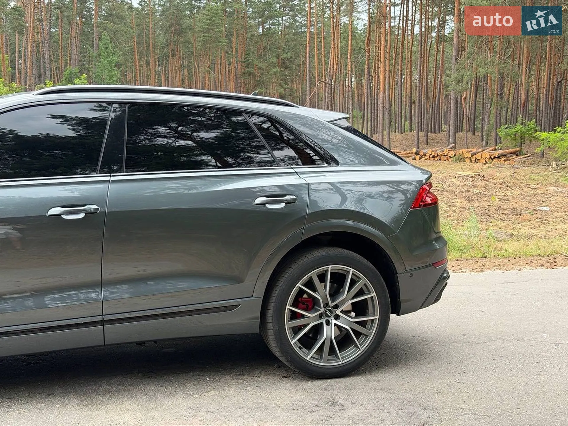 2020 Audi Q8 - мініатюра 8