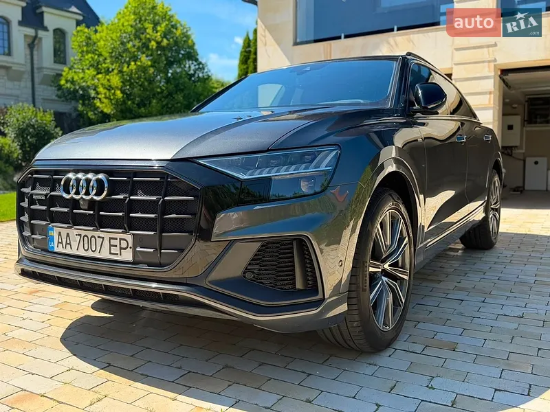 Audi Q8 2019