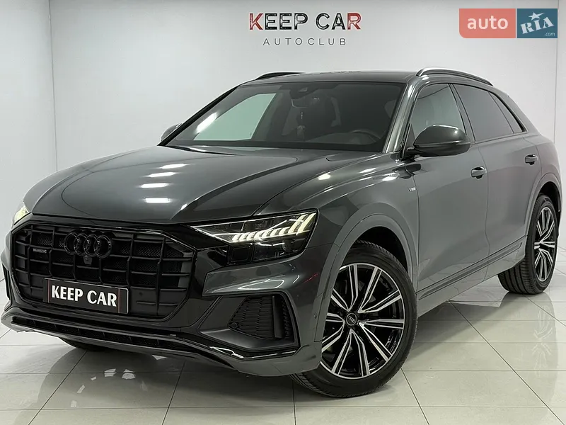 Audi Q8 2023