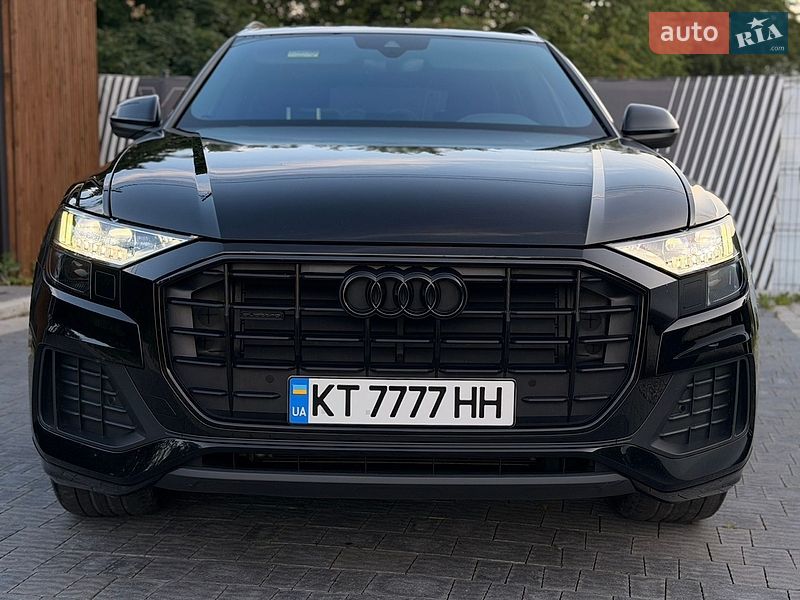 Внедорожник / Кроссовер Audi Q8 2021 в Ивано-Франковске
