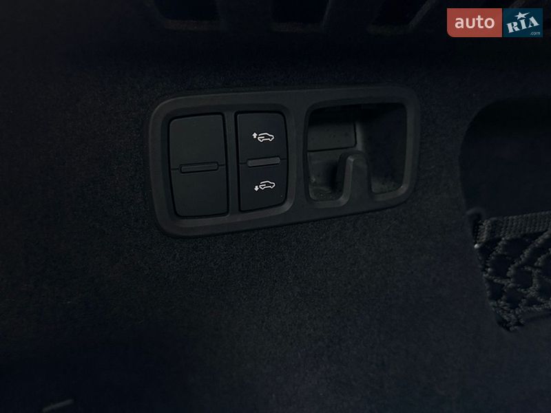 Внедорожник / Кроссовер Audi Q8 2021 в Ивано-Франковске