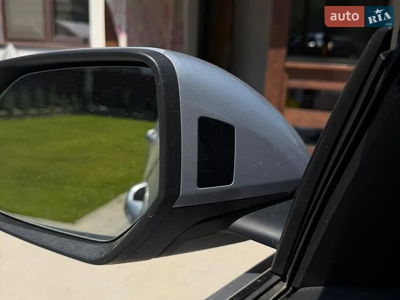 Audi Q8 2021 VIN WA1EVAF11MD040643 фото оголошення 10 з 72