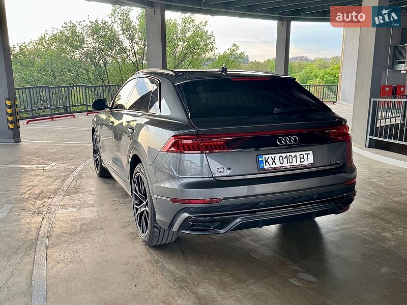 Внедорожник / Кроссовер Audi Q8 2019 в Харькове