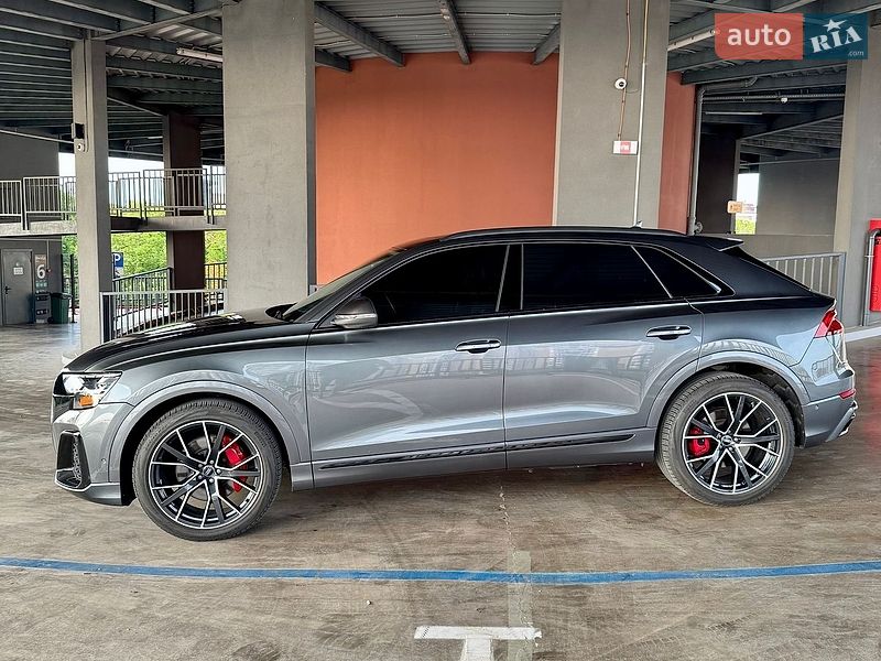 Внедорожник / Кроссовер Audi Q8 2019 в Харькове