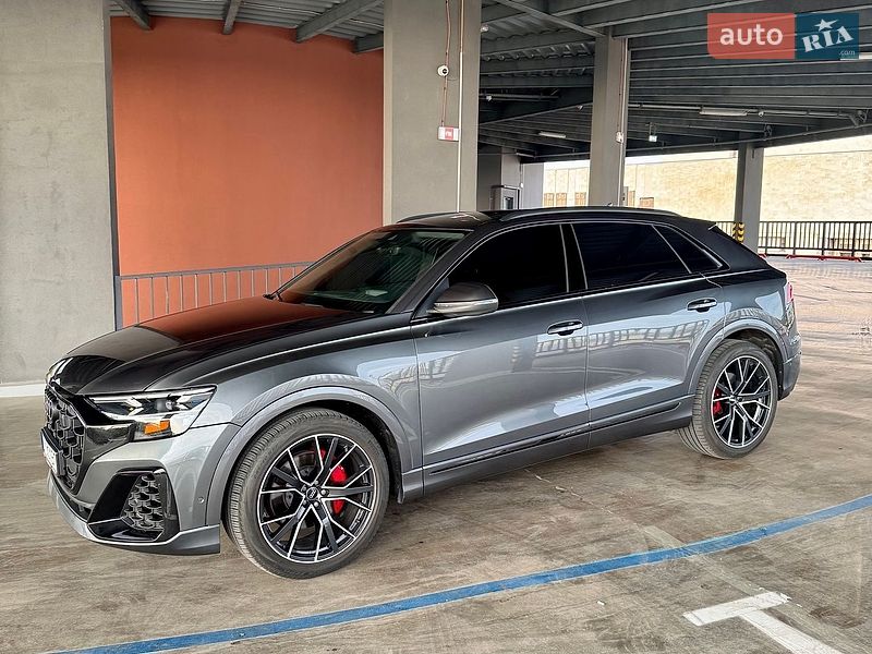 Внедорожник / Кроссовер Audi Q8 2019 в Харькове