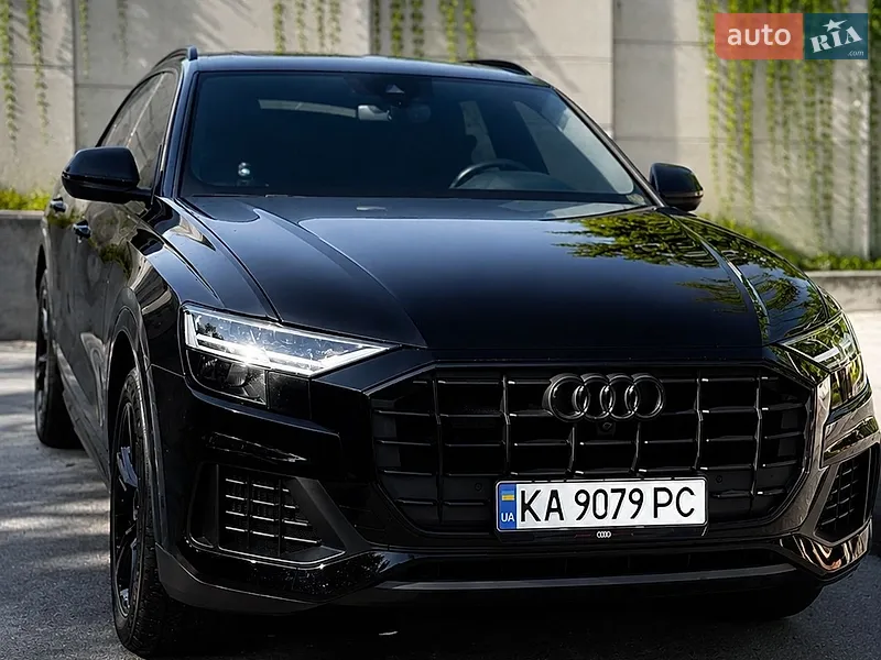 Audi Q8