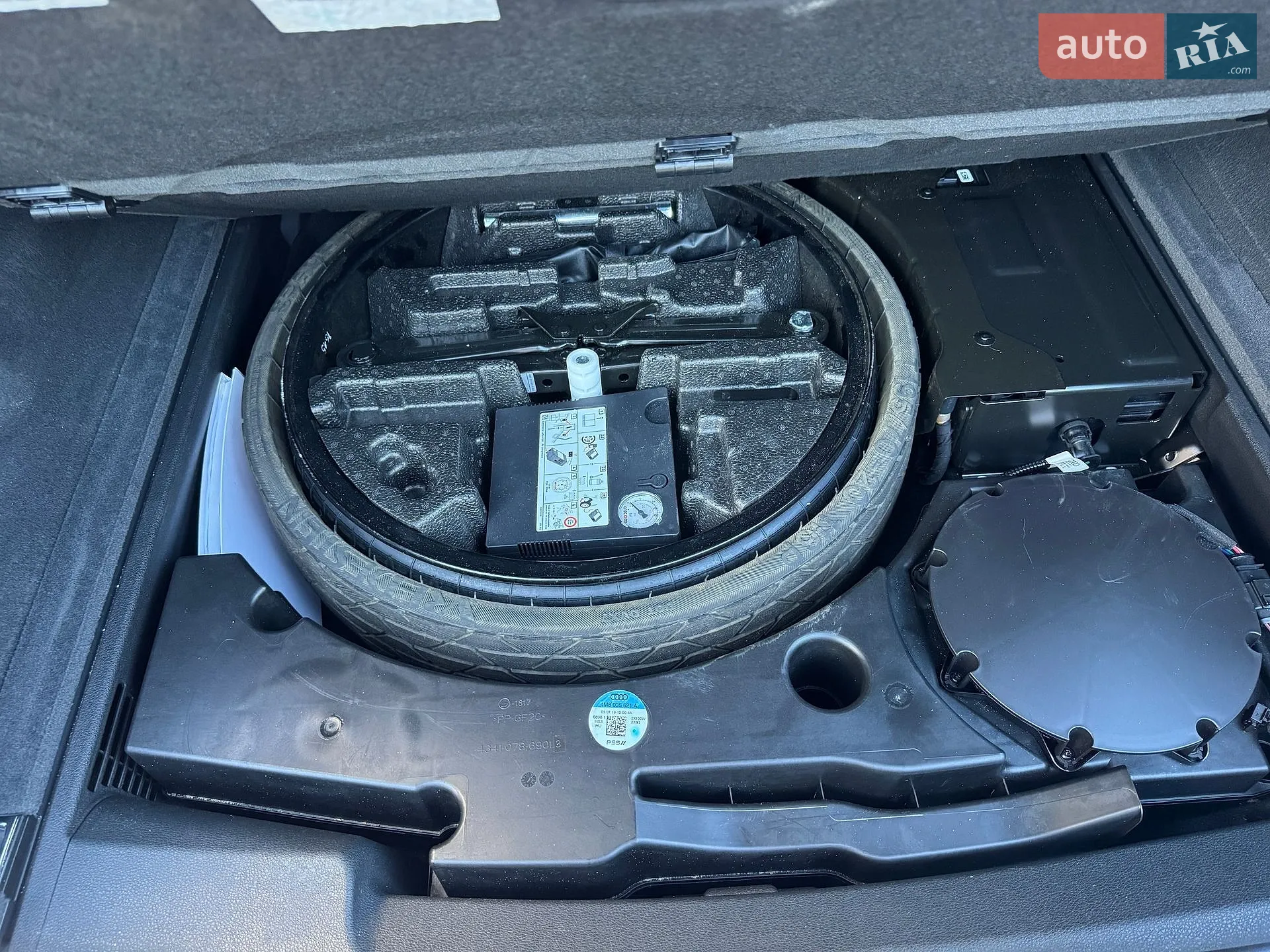 2019 Audi Q8 - мініатюра 54
