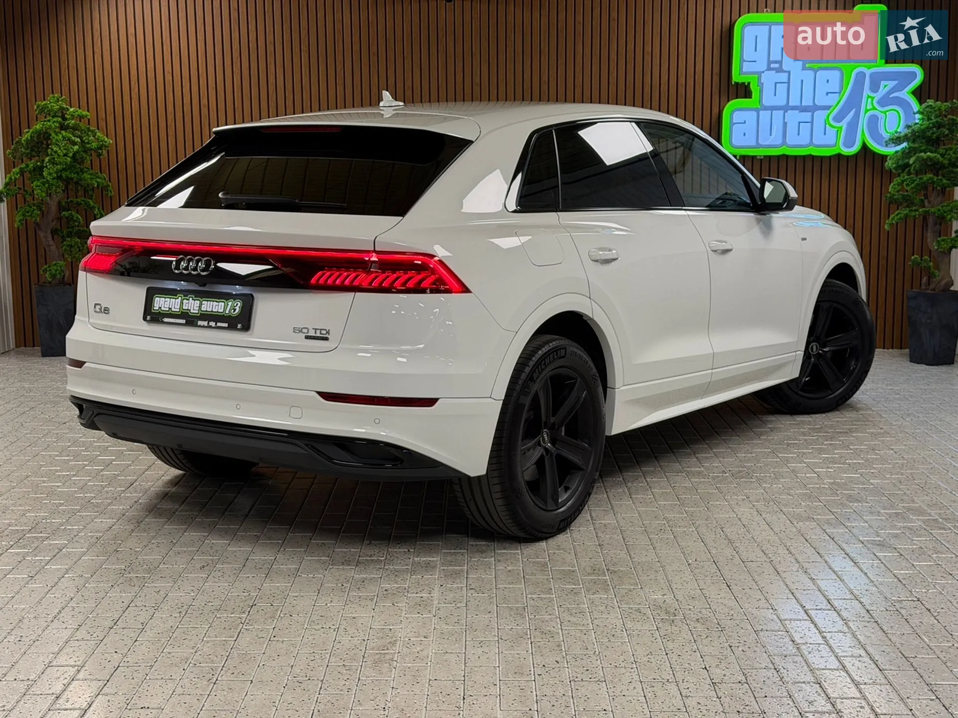 2020 Audi Q8 - мініатюра 44