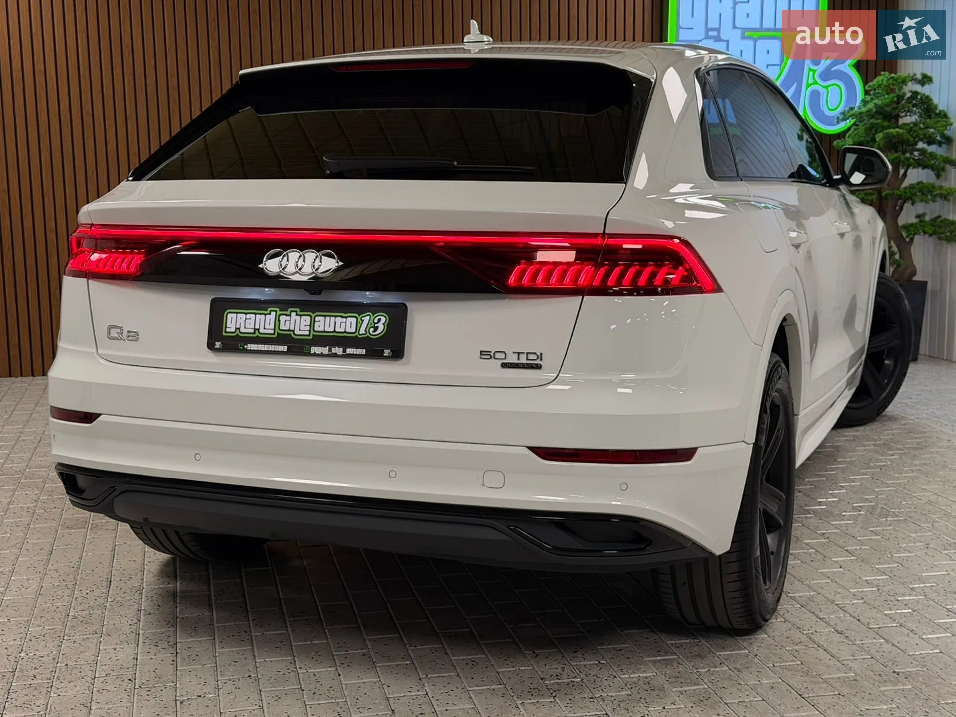 2020 Audi Q8 - мініатюра 48