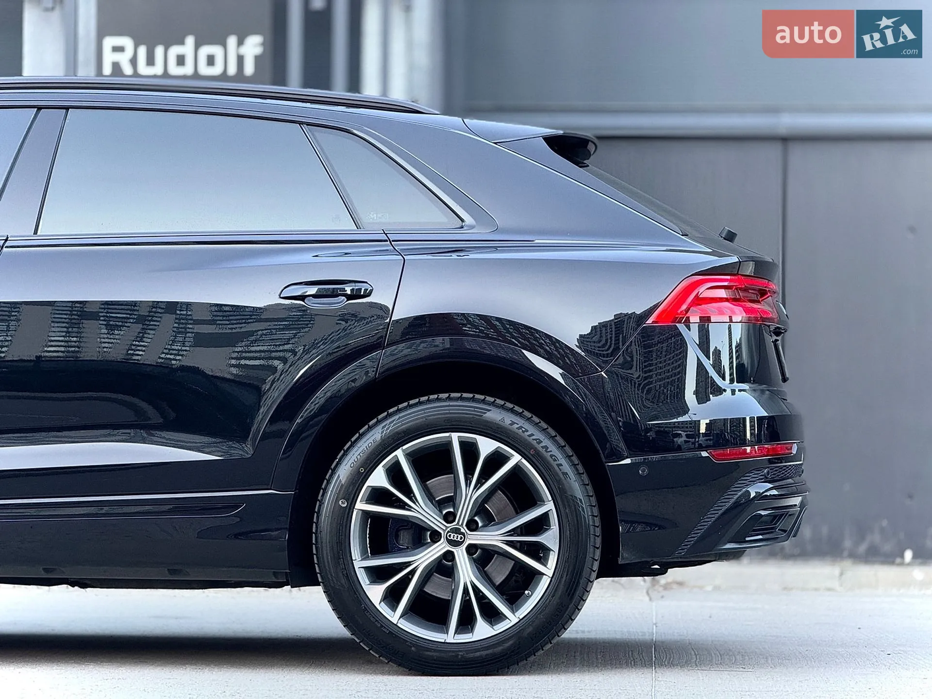 2021 Audi Q8 - мініатюра 13