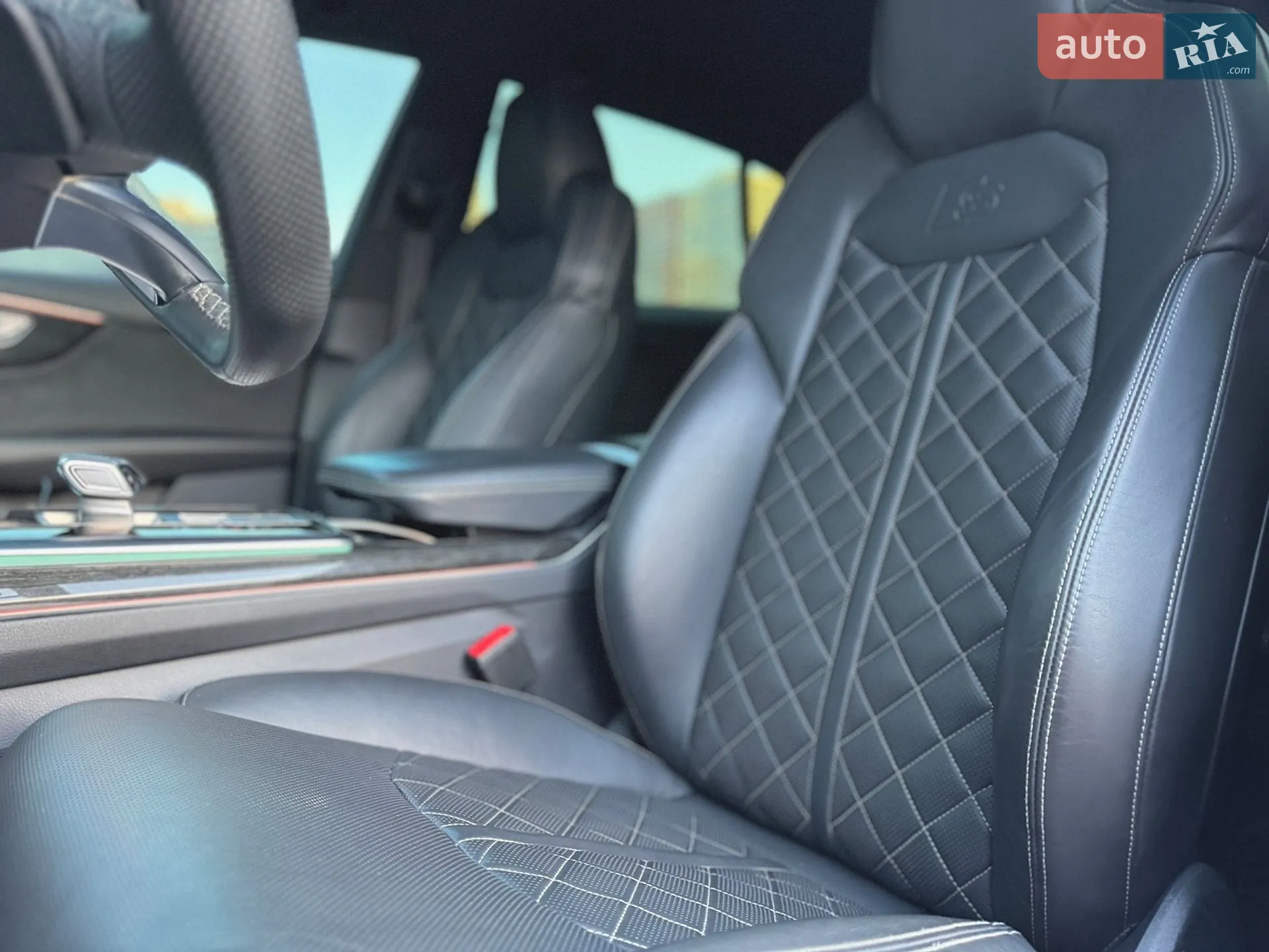 2021 Audi Q8 - мініатюра 33