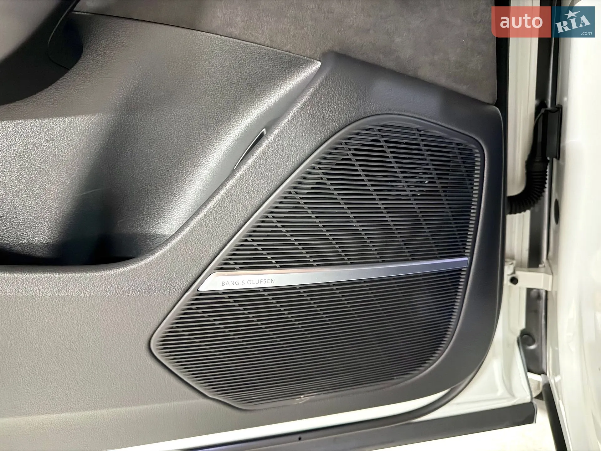 2021 Audi Q8 - мініатюра 21