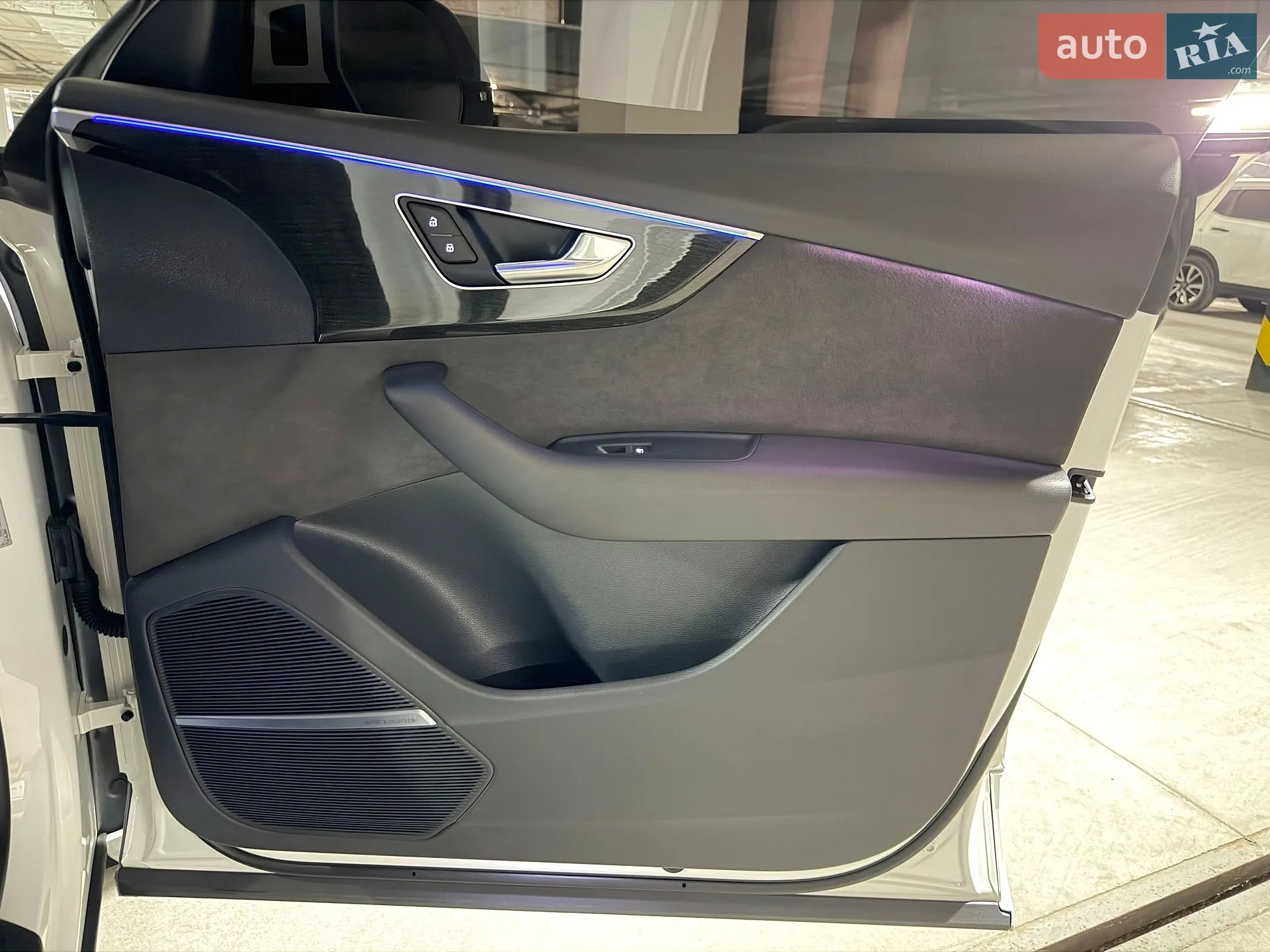 2021 Audi Q8 - мініатюра 31