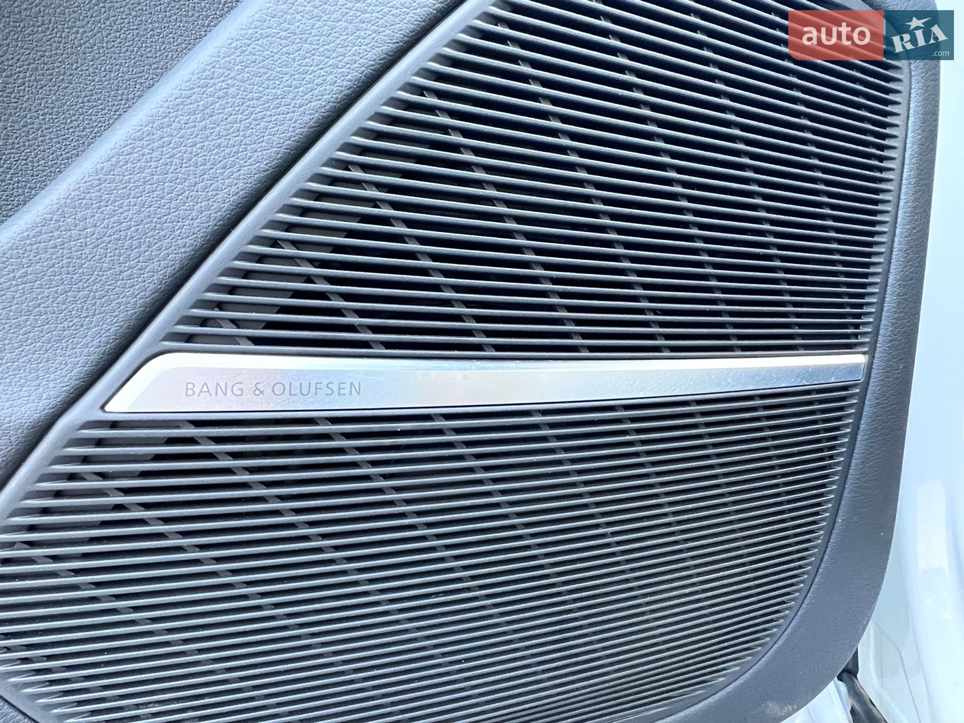 2025 Audi Q8 - мініатюра 78