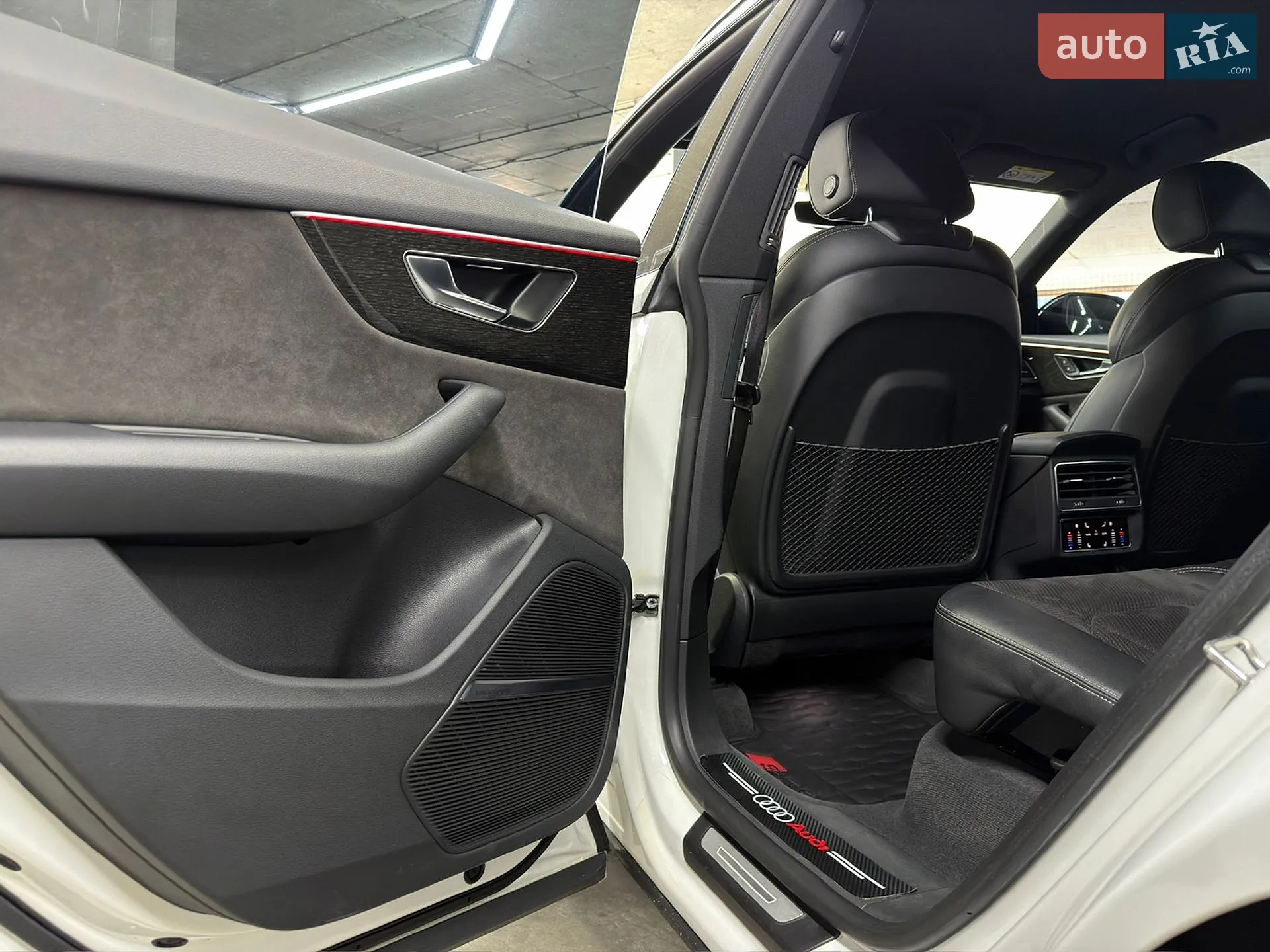 2019 Audi Q8 - мініатюра 23