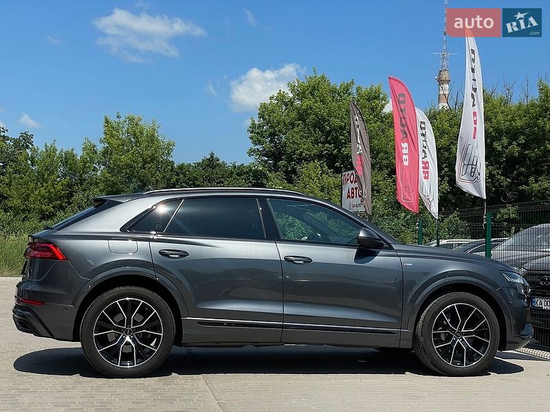 Позашляховик / Кросовер Audi Q8 2020 в Бердичеві фото 23 Позашляховик / Кросовер Audi Q8 2020 в Бердичеві